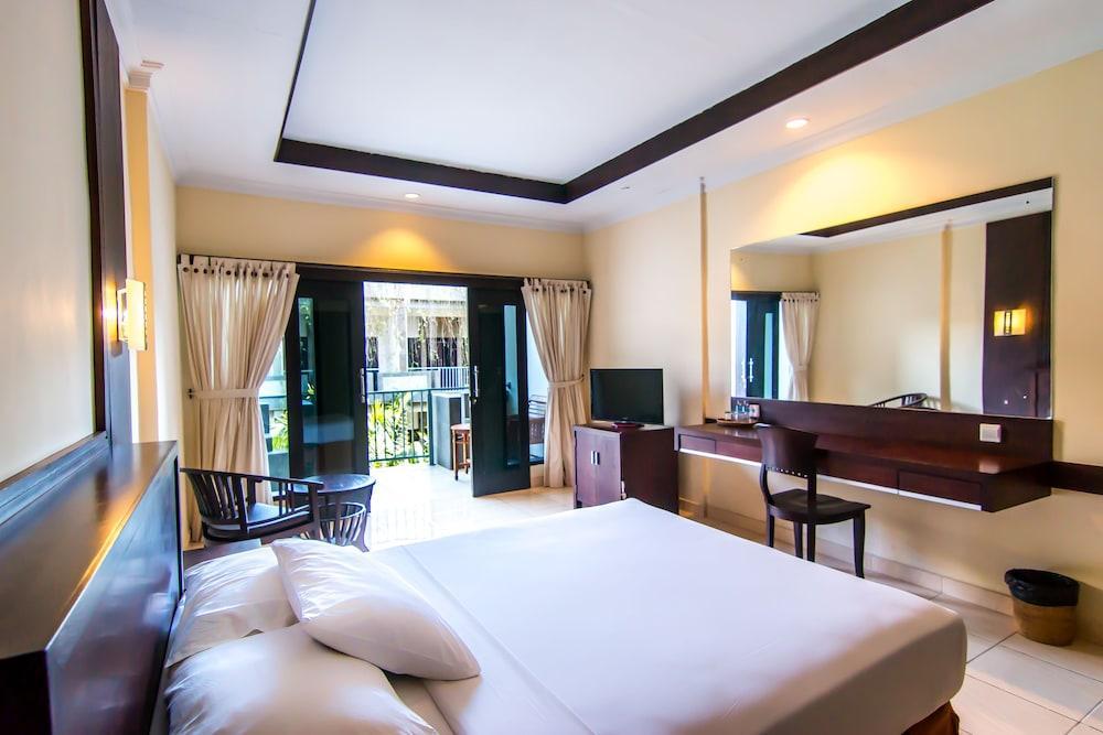 Champlung Mas Hotel Legian Ngoại thất bức ảnh