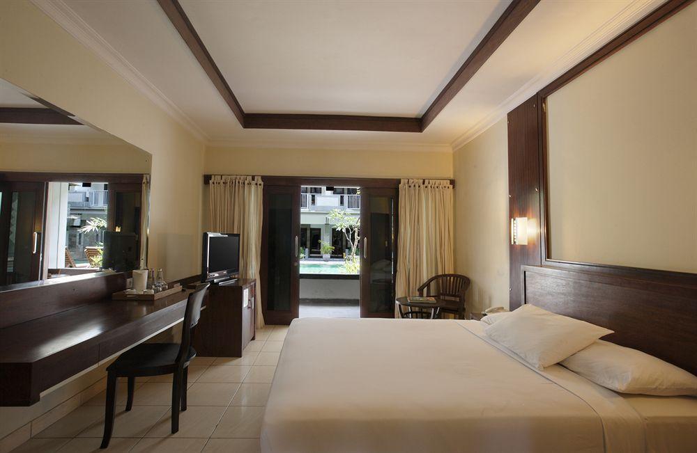 Champlung Mas Hotel Legian Ngoại thất bức ảnh