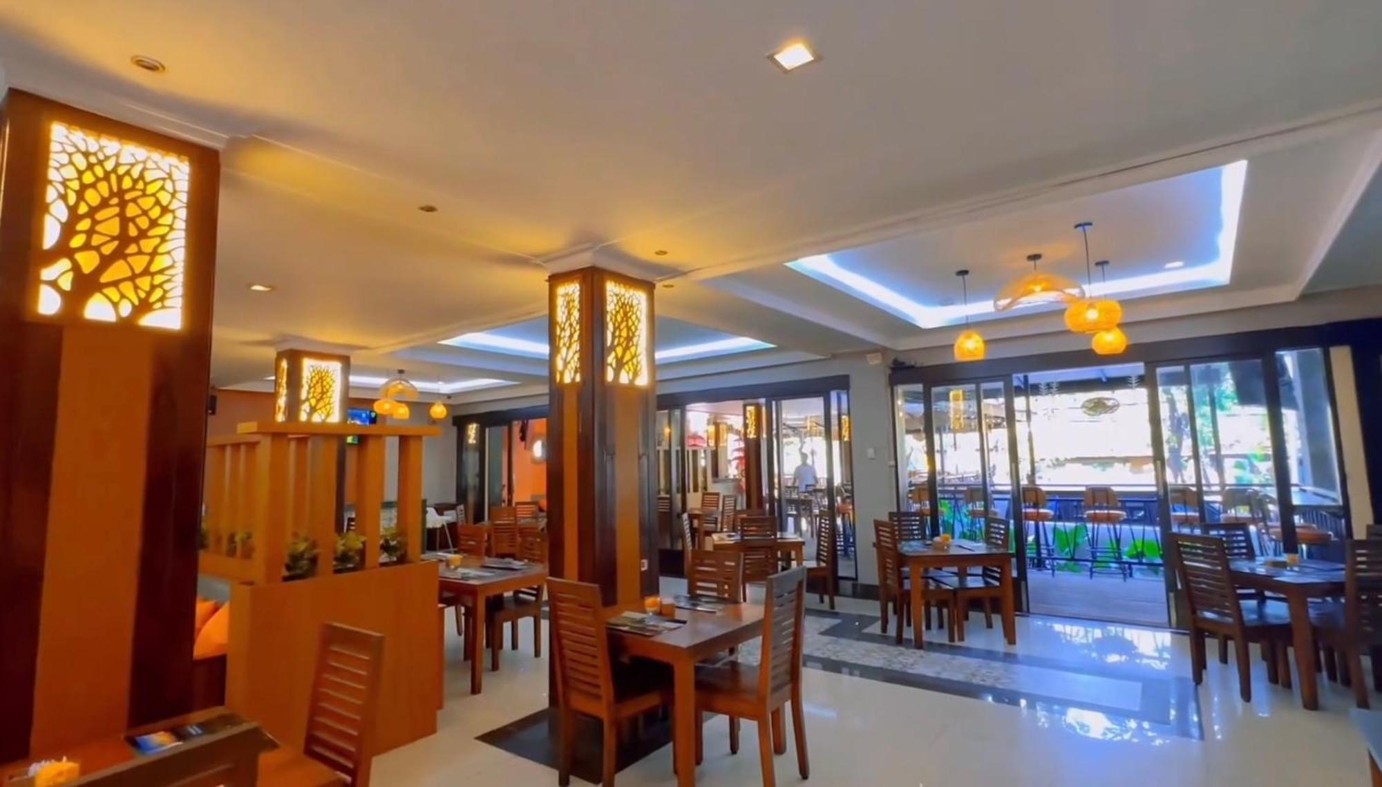 Champlung Mas Hotel Legian Ngoại thất bức ảnh