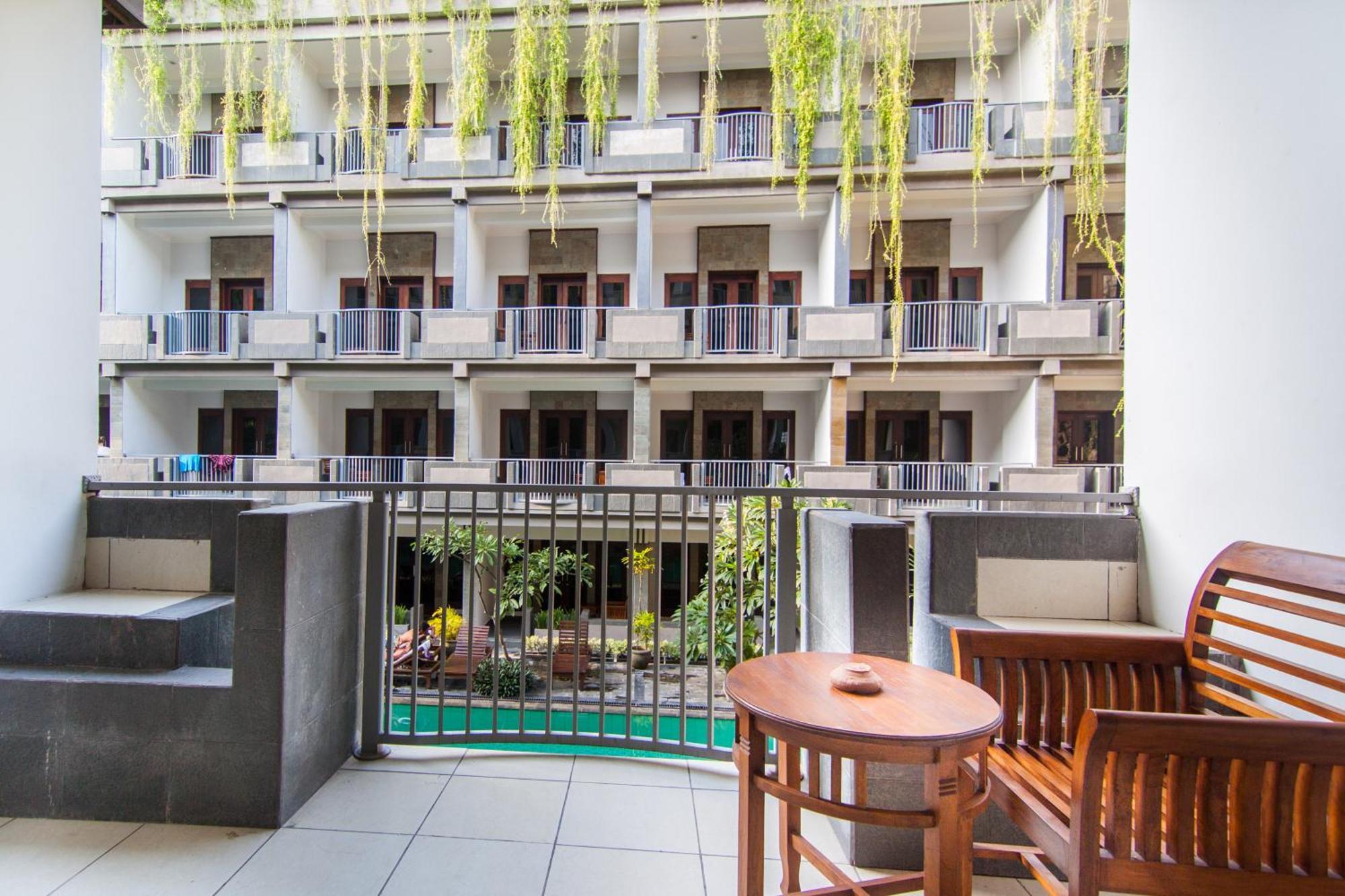 Champlung Mas Hotel Legian Ngoại thất bức ảnh