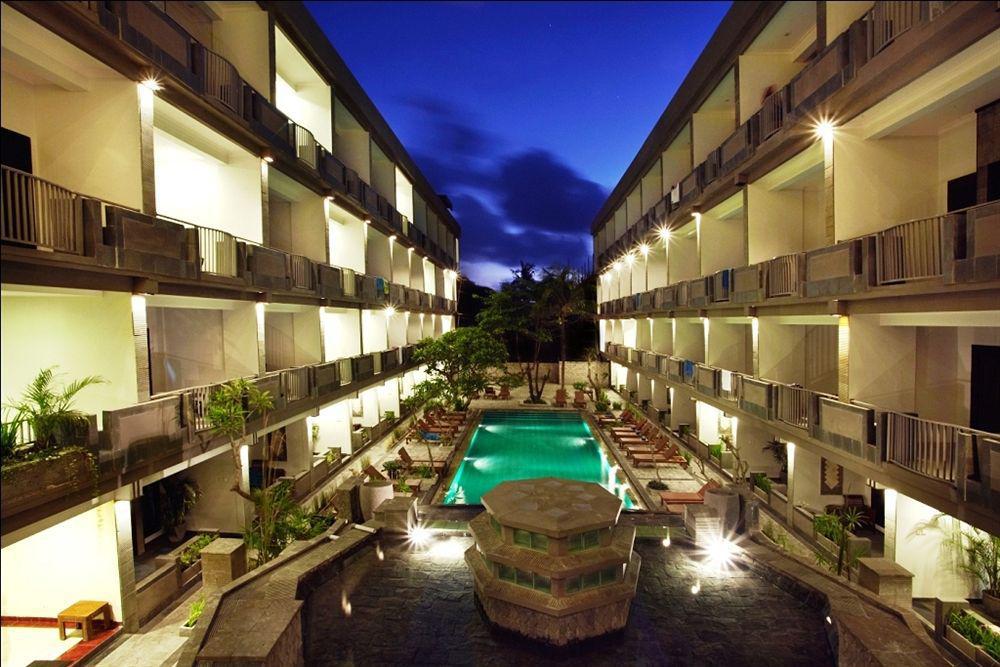 Champlung Mas Hotel Legian Ngoại thất bức ảnh