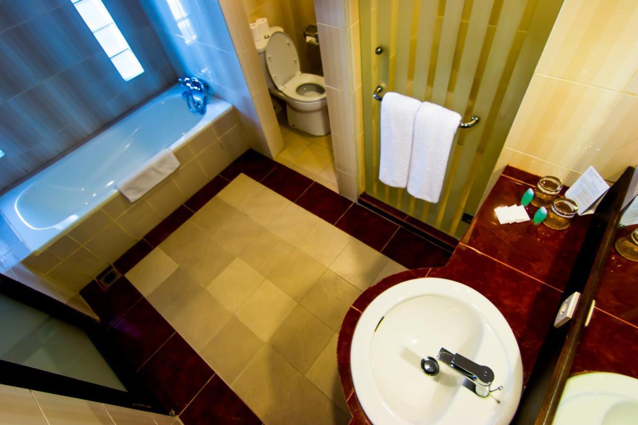 Champlung Mas Hotel Legian Ngoại thất bức ảnh